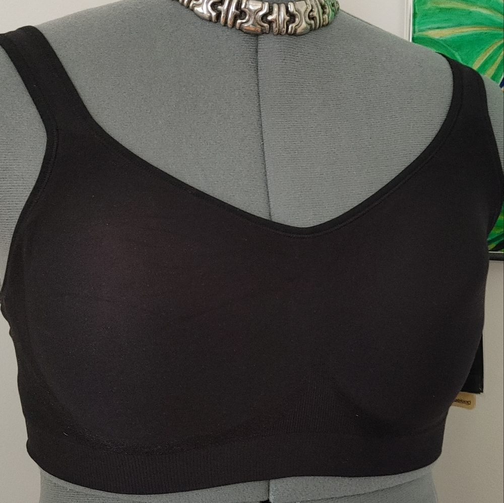 TRUEKIND Seamless Black Bralette SEWN IN CUPS USA XL